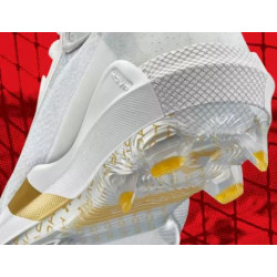Adidas Icon 6 Bounce