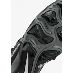 NIKE ALPHA MENACE PRO 3 Mid Schwarz