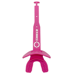 O SHIELD Mouthguard for american football player