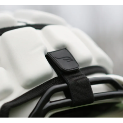 Guardian football cap XT pour limiter les chocs lors de vos entrainements de foot US.